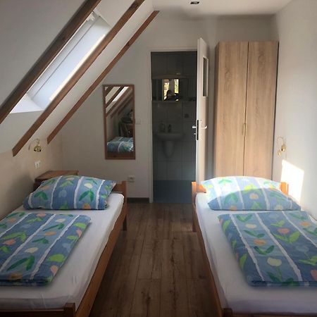 Dom Pod Sosnami Bed & Breakfast Mielno  Exterior foto