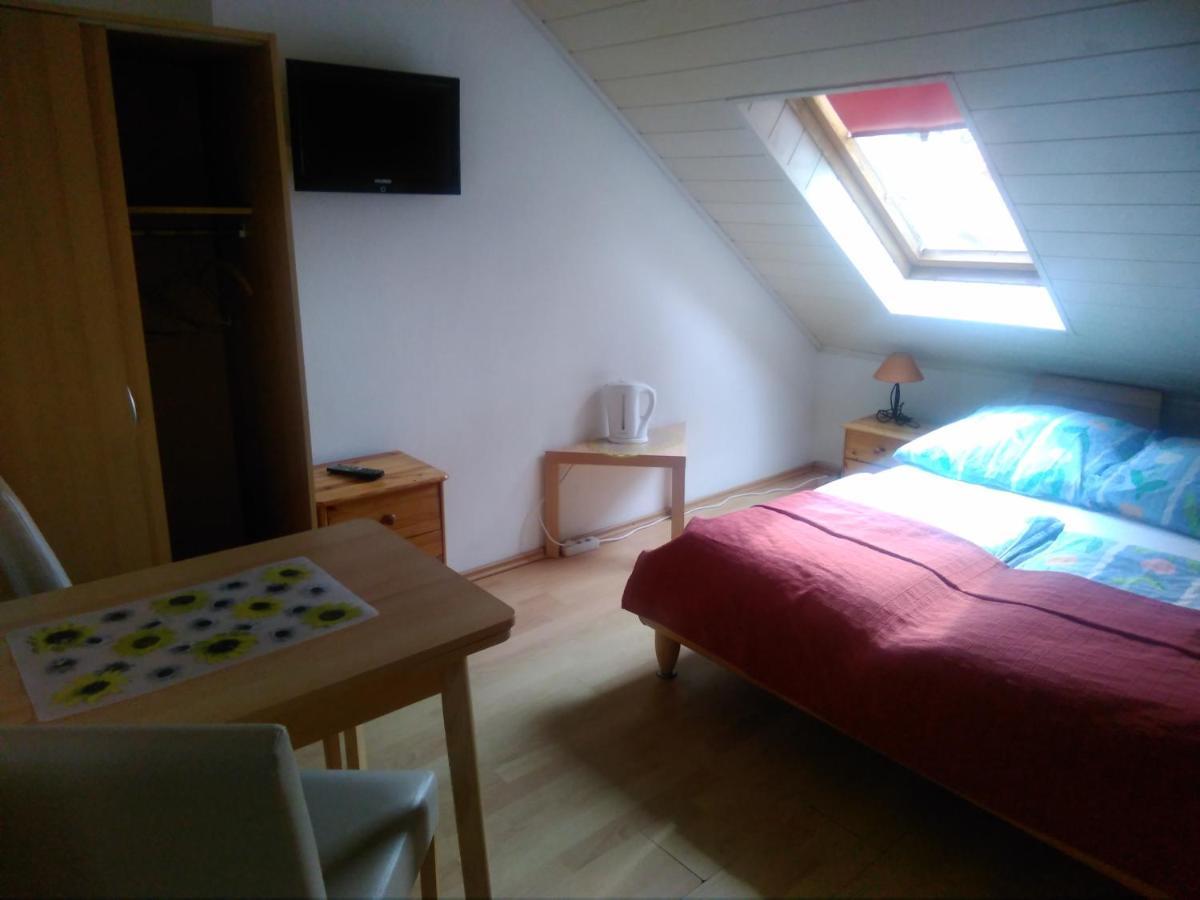 Dom Pod Sosnami Bed & Breakfast Mielno  Exterior foto