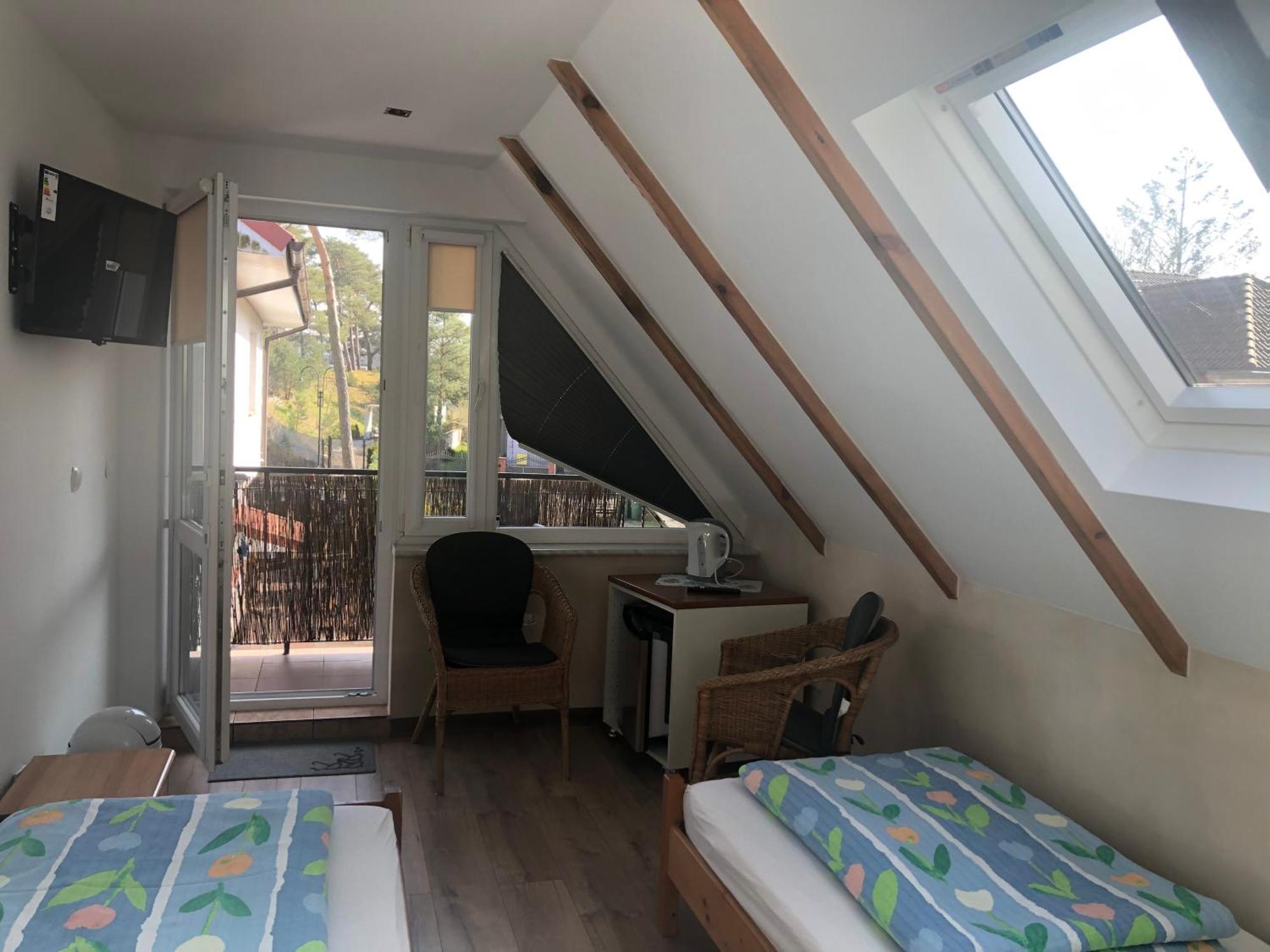 Dom Pod Sosnami Bed & Breakfast Mielno  Exterior foto